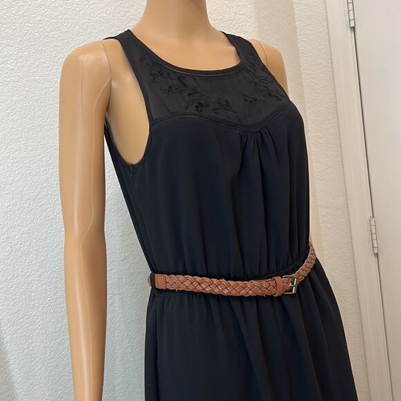 Love 21 Size Small Dress Black Embroidery Lined Brown Belt Maxi Ruffled Bottom - Picture 3 of 15